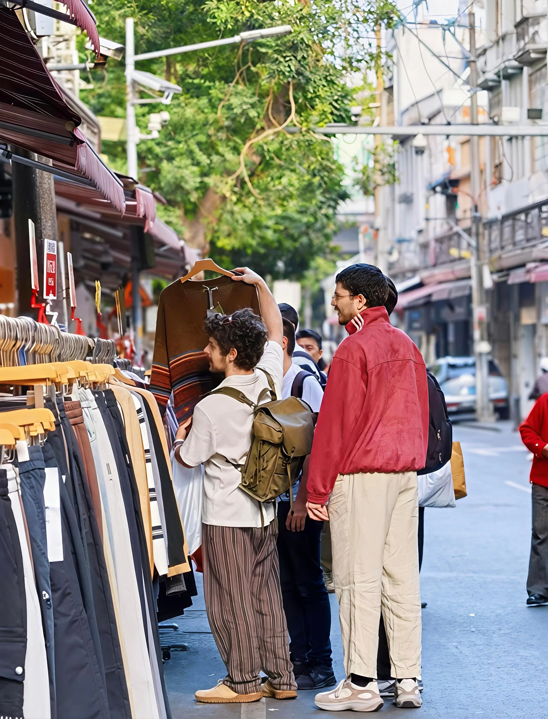 Guangzhou Shisanhang Street Shops and Wholesale Private Tour